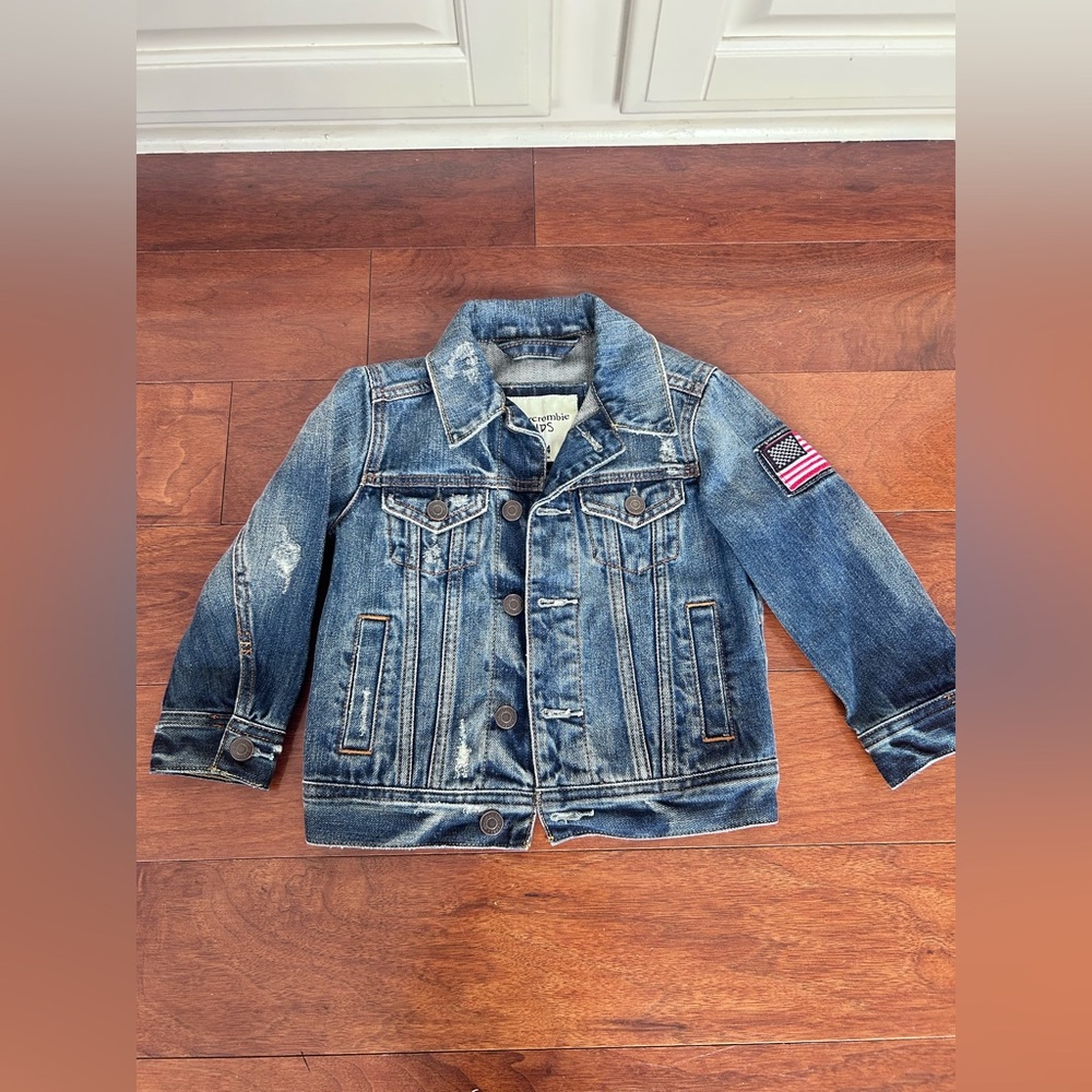 Abercrombie & Fitch kids toddler Jean jacket size 3/4 USA